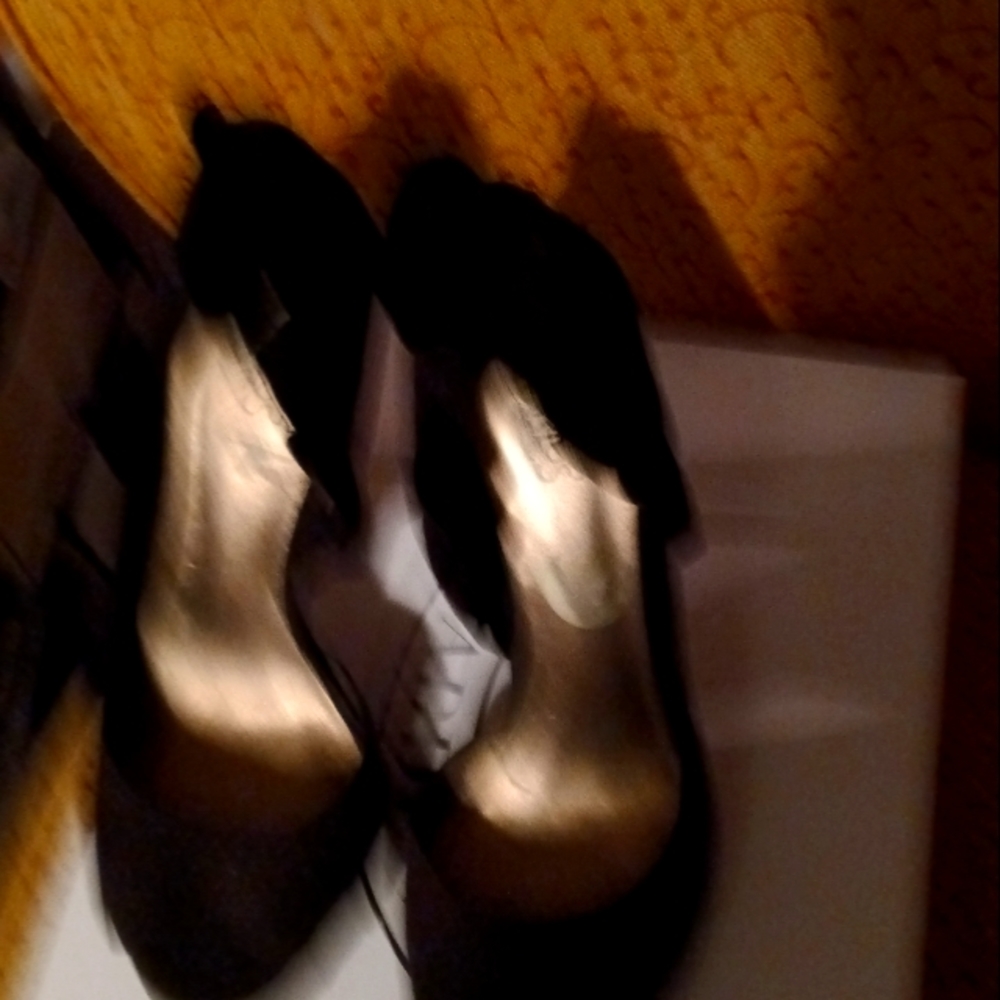 Women's Carlos Size 8 Heels